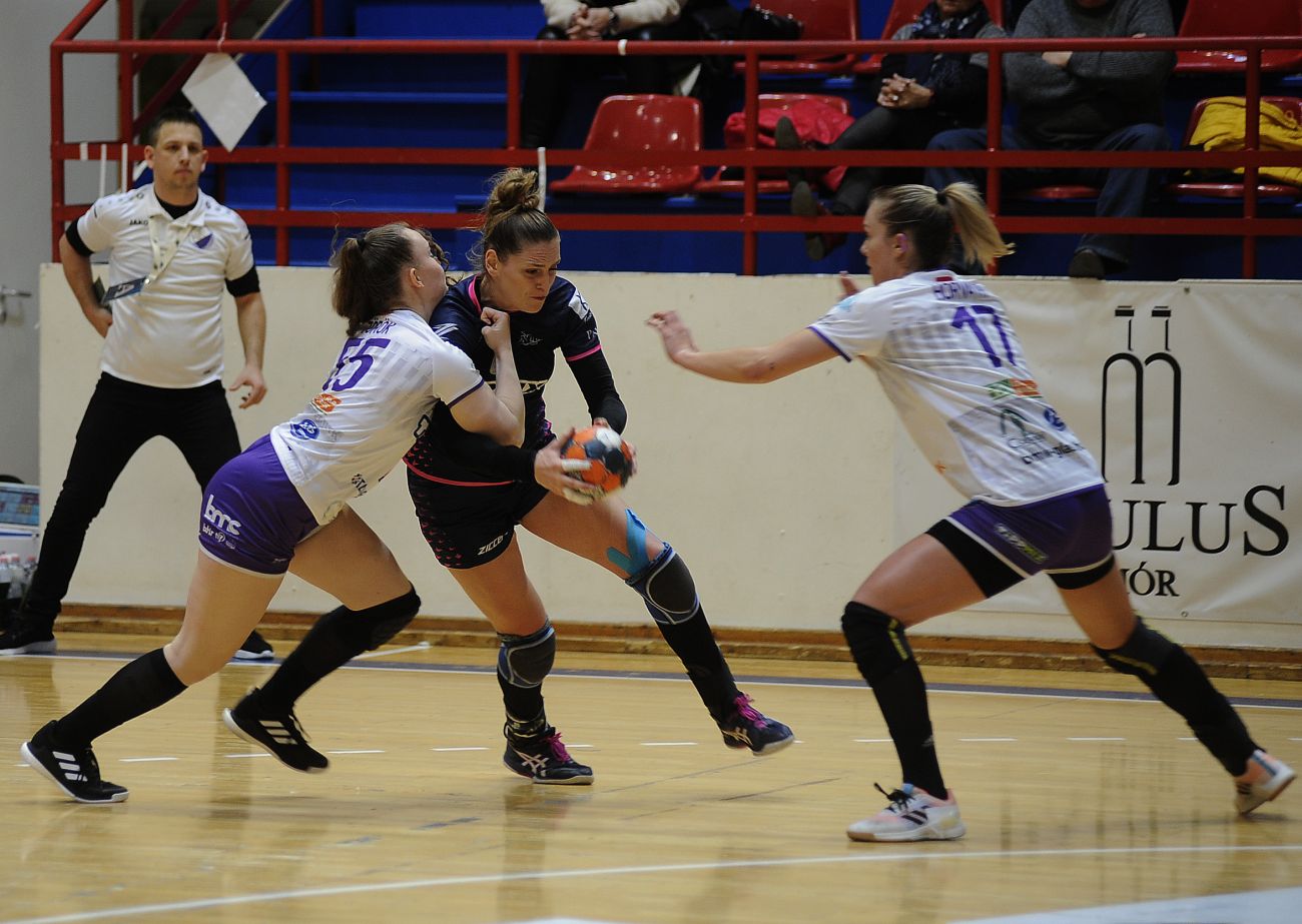 Az Alba Fehérvár KC a Debrecent fogadja szerdán este a korábban elmaradt bajnokin